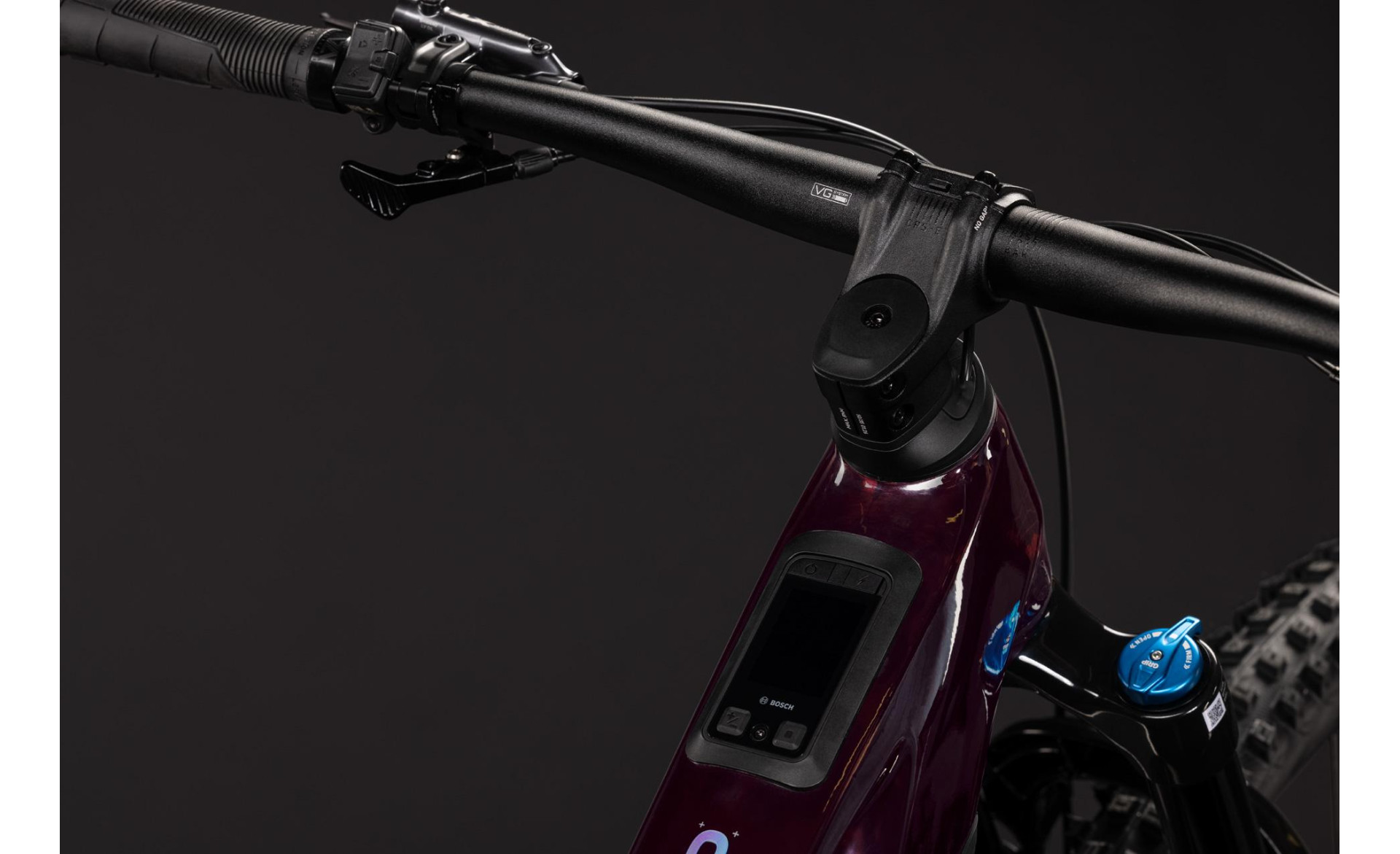 stereo-hybrid-one77-hpc
